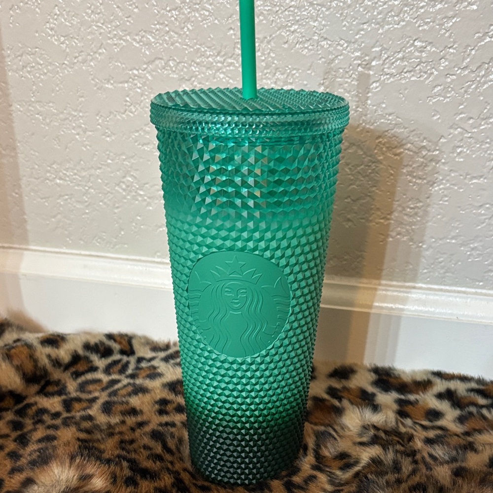 NEW 24oz Starbucks Emerald Textured Tumbler with Straw